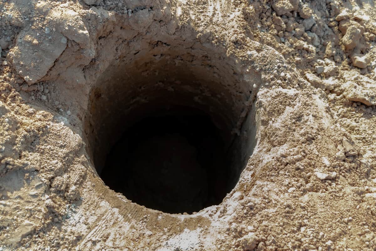 An Addict fell into a hole